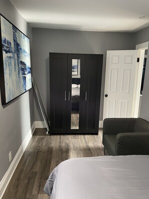 3 bedrooms, free WiFi, bed sheets