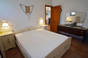 2 室のベッドルーム、インターネット、ベッドシーツ