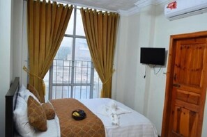 Deluxe Double Room | Iron/ironing board, free WiFi - Grand Holidays Hotel (Swat)