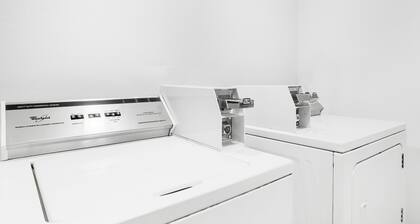 Studio 1 Hotel & Extended Stay - Missoula