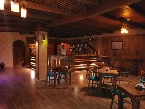 Bar (in der Unterkunft)