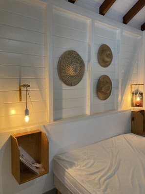 1 Schlafzimmer, Schreibtisch, Bügeleisen/Bügelbrett, Reisekinderbett