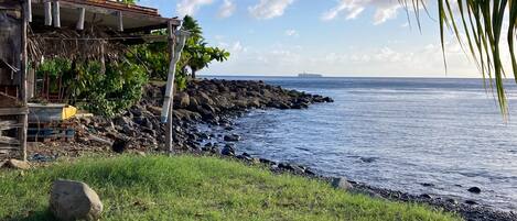 Ubicación a pie de playa, tumbonas y toallas de playa