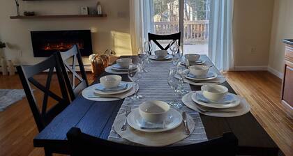 Cozy Lakeside Getaway with game room & outdoor patio