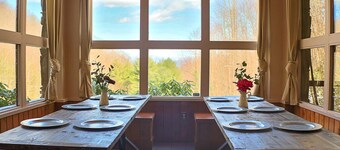 11BR Private Cabins w/ Hot Tub, Sauna, Game Room - 2 Cabins!