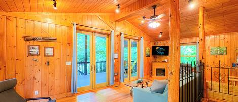 Smart TV, DVD player, table football, ping pong