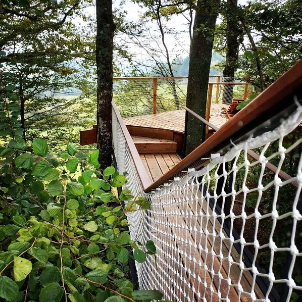 Enceinte de lâhĂ©bergement