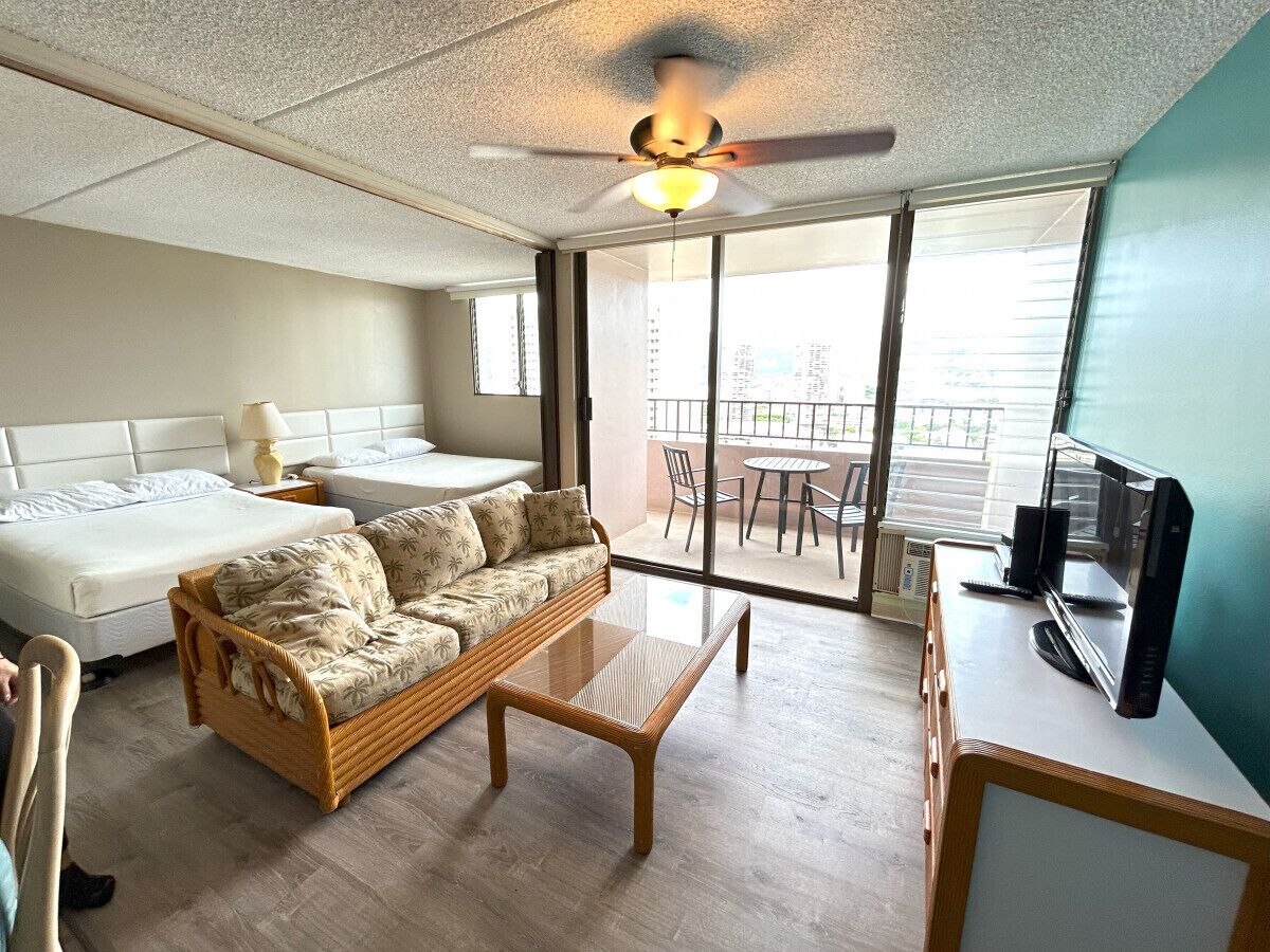 1 bedroom, desk, iron/ironing board, free WiFi