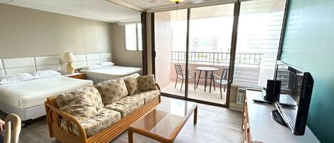 1 chambre, bureau, fer et planche à repasser, Wi-Fi gratuit