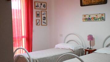 2 chambres, draps fournis