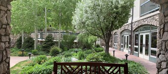 Beaver Creek Ski-in/Ski-out Condo