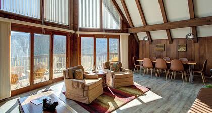 Devils Gem Views, Firepit, Wi-Fi, Close to Hiking!