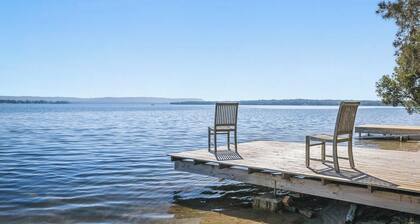 Sunset Escape - Reserve Waterfront w/ Kayaks