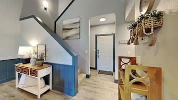 Condo (3 Bedrooms) | Property amenity