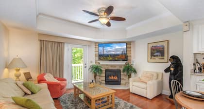 Golf View Resort by Jackson Mountain Rentals