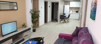 Piso nuevo reformado con todas las comodidades.