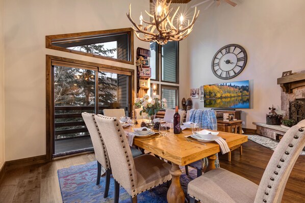 Dining - Abode at Moose Den | Deer Valley Ski Chalet | Private Hot Tub | Close to Slopes & Town! (Park City)