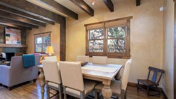 Rumah (3 Bedrooms) | Fasilitas properti