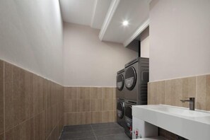 Laundry room - Hexi Hotel (Tongliang Wanda Plaza Branch) (Chongqing)