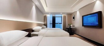 Hexi Hotel (Tongliang Wanda Plaza Branch)