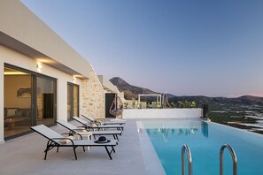 Piscina all'aperto