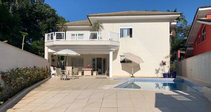 HOUSE 180M FROM GUARATUBA BEACH