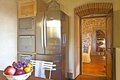 Beautiful private villa for 8 people with private pool, A/C, WIFI, TV, veranda and panoramic view