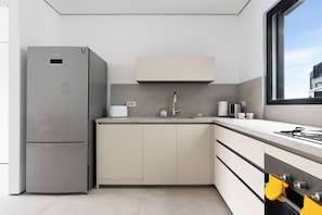 Apartment | Private kitchen - Elegant 2BD Apartment in Jaffa Area (Tel Aviv)