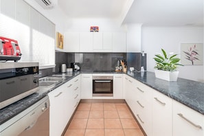 Fridge, microwave, oven, stovetop
