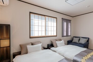 House | Free WiFi, bed sheets - Yadoya Ryusenjicho (Tokyo)