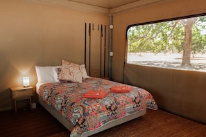 Safari Tents | Down comforters, bed sheets
