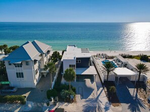 House, 5 Bedrooms | Exterior