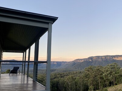 Pinnacle Lodge  -Your Private Scenic World