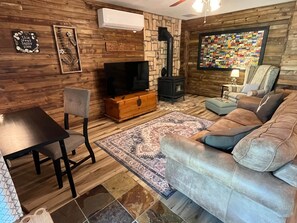 Smart-TV, Kamin