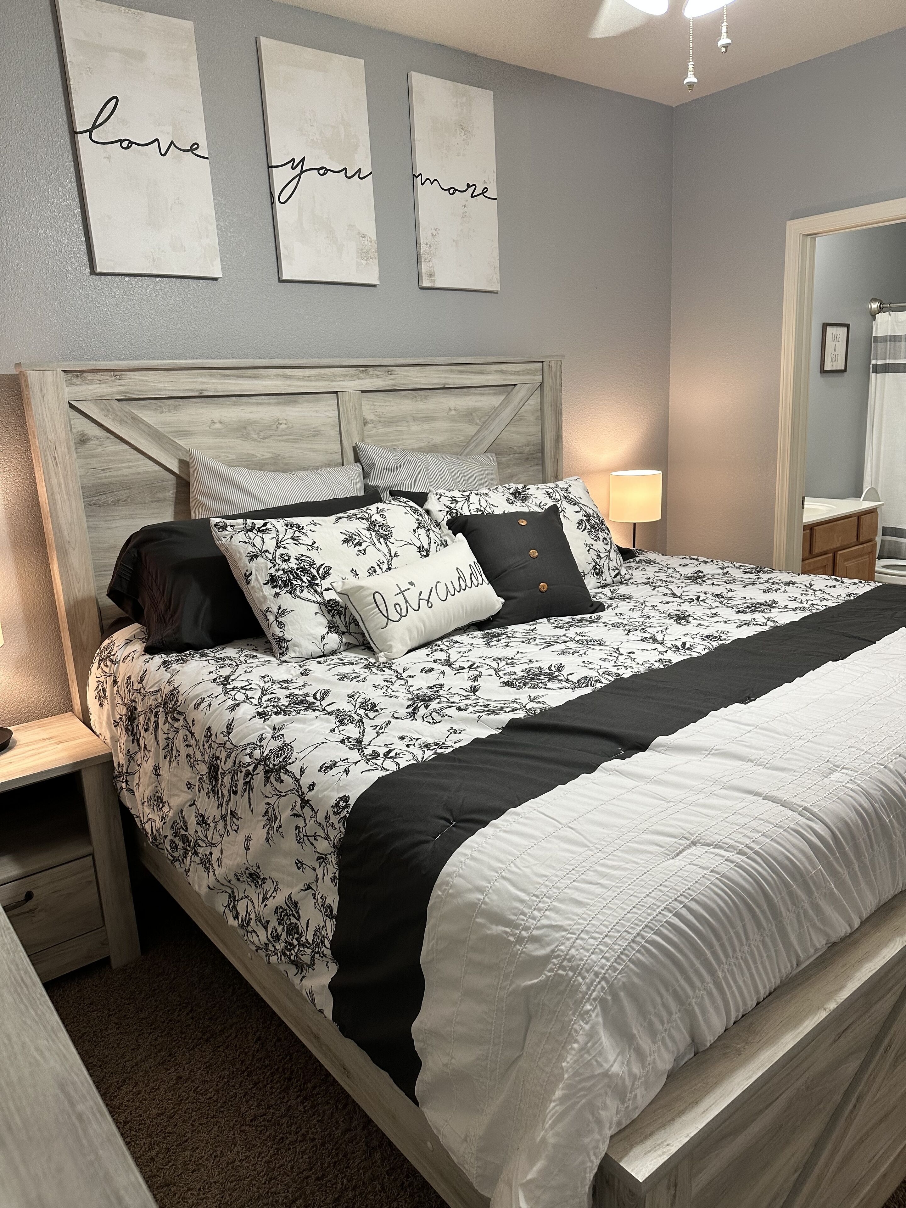 2 bedrooms, iron/ironing board, WiFi (free), bed sheets