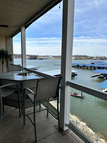 Beautiful Land's End Waterfront Condo