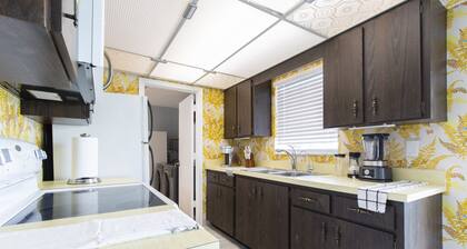 PALM BEACH GARDENS  GUEST HOUSE