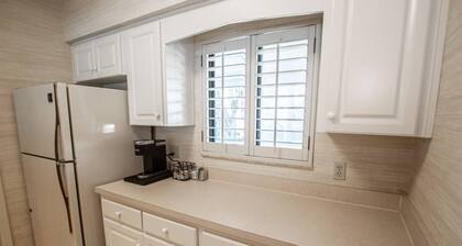 Spacious 2BR Golf Course Condo w/ Large Patio, 4 Queen Beds & Workspaces – Perfect for Any Getaway!