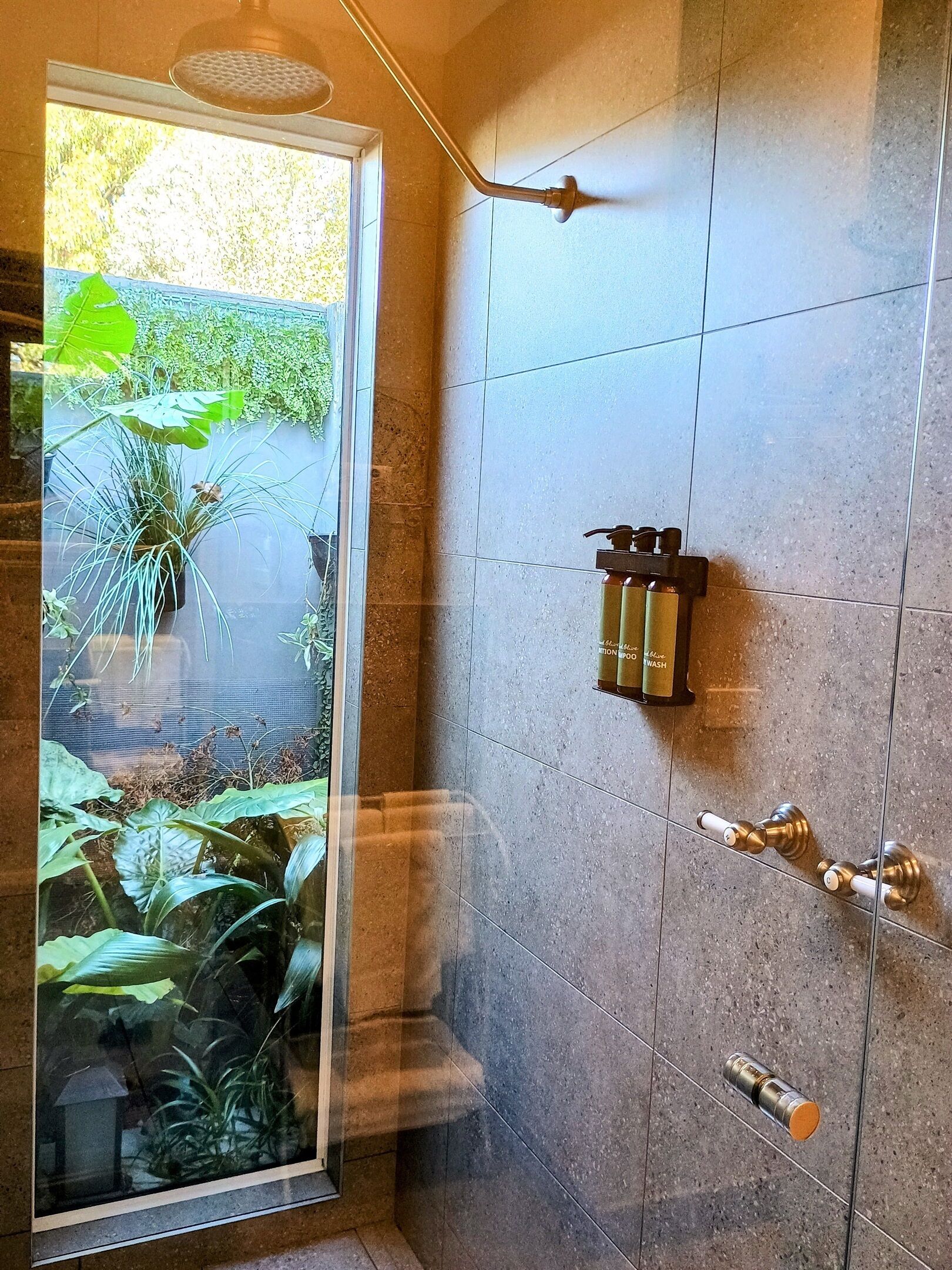 Bathtub, hair dryer, towels
