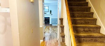 Downtown Family Home - Minutes to WB Stadium, Vista, 5 Points