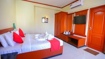 Premium bedding, free WiFi, bed sheets