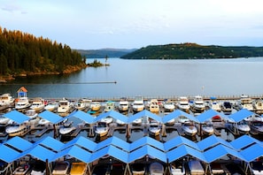 Lago