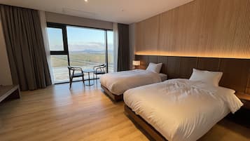 Standard Twin Room | Free WiFi, bed sheets