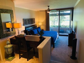 2 bedrooms, iron/ironing board, free WiFi, bed sheets - Large, Spacious Ground floor Golf Course View Unit Inquire for Apr-June specials (Lahaina)