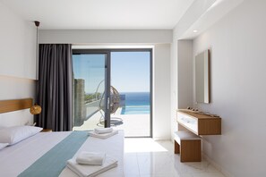 10 Schlafzimmer, Bügeleisen/Bügelbrett, Reisekinderbett