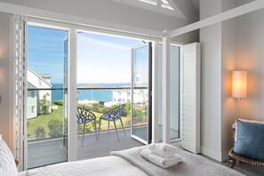 4 Schlafzimmer, Bügeleisen/Bügelbrett, Reisekinderbett, WLAN