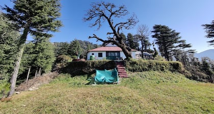 Pre Independence 2 BHK Bungalow,dalhousie,himachal