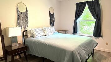 2 chambres, fer et planche Ă  repasser, lit parapluie, Wi-Fi gratuit