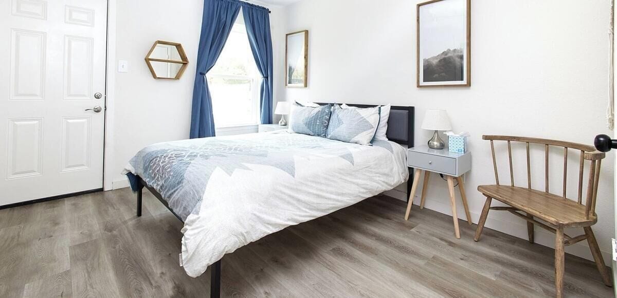 2 chambres, fer et planche à repasser, lit parapluie, Wi-Fi gratuit