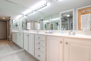 Bathtub, hair dryer, towels